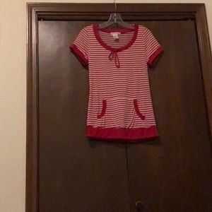 t-shirt with pockets